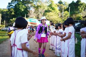 BIB: 2074
                            <button type="button" onclick="openModal(18991321)" class="btn btn-primary btn-sm float-right btn-popup" data-toggle="modal" data-target=".modal-high-quality">
                        <i class="fas fa-shopping-cart"></i> Add to Cart
                    </button>
                                            <button type="button" onclick="isThisMe(18991321, true)" class="btn btn-success btn-sm float-right btn-popup btn-isme hidden" data-toggle="tooltip" data-placement="bottom" title="นี่คือรูปของคุณใช่ไหม คลิกที่นี่เพื่อเอาเข้าอัลบั้ม">
                        <i class="fas fa-plus"></i> Add to album
                    </button>
                    <button type="button" onclick="isThisMe(18991321, false)" class="btn btn-warning btn-sm float-right btn-popup btn-isnotme hidden">
                        <i class="fas fa-ban"></i> Remove from album
                    </button>